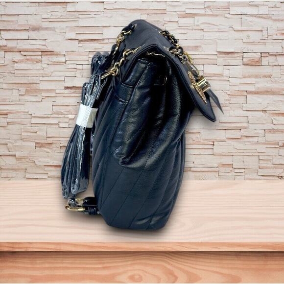 NEW bebe Black and Gold Crossbody Bag - Picture 4 of 10